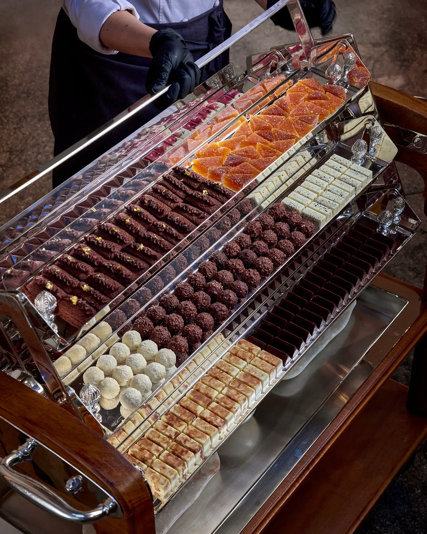 Carro de petits fours y postres de Desde 1911